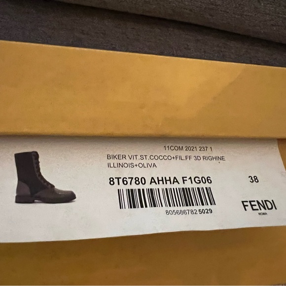 New FENDI FF Croc Embossed Womens Combat Boots 38 - Picture 9 of 10